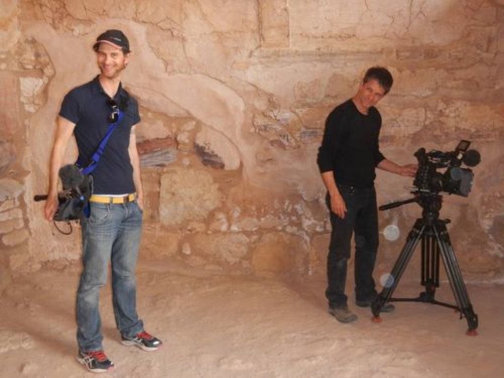 Fig. 10: Christian Walther (left) and Daniel Leipert (right) from Swiss TV turning inside the Nabataean mansion on az-Zantur.