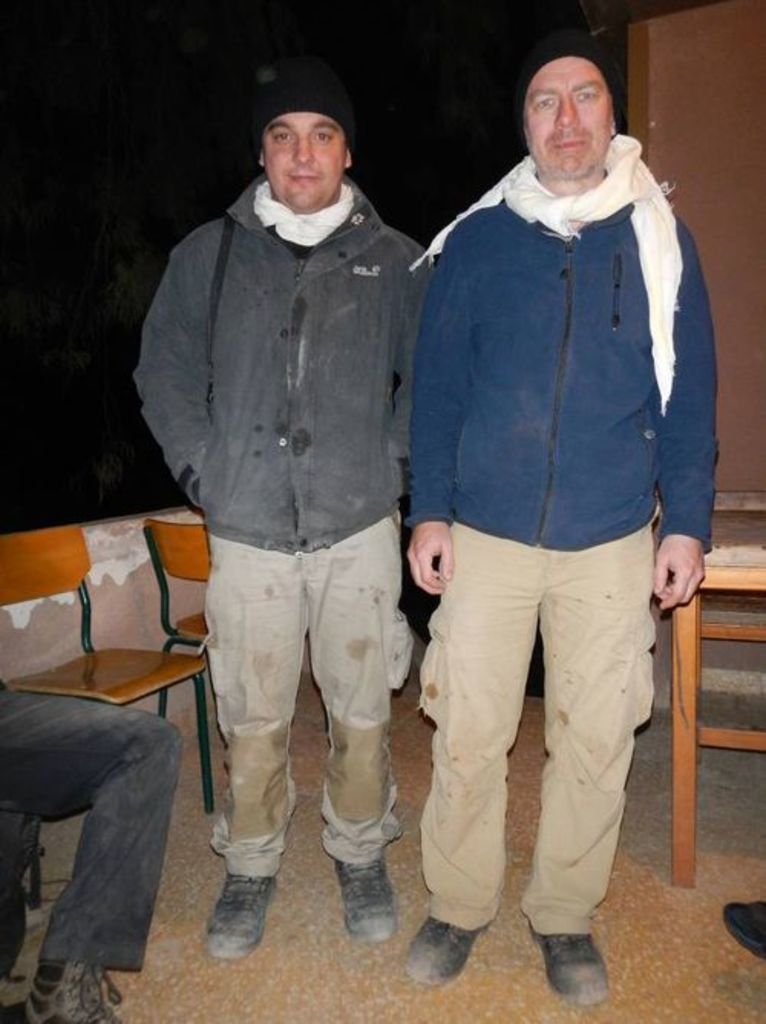 Fig. 31: Laurent Gorgerat (left) and Christoph Schneider (right) trying to put on enough cloths in order not to get a cold.