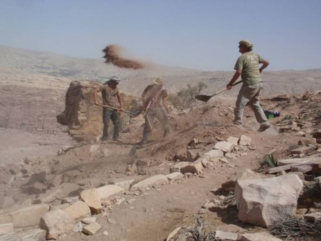 Fig. 75: Will Kennedy, Piotr Bienkowski and Thomas Kabs (from left) backfilling on Umm al-Biyara.