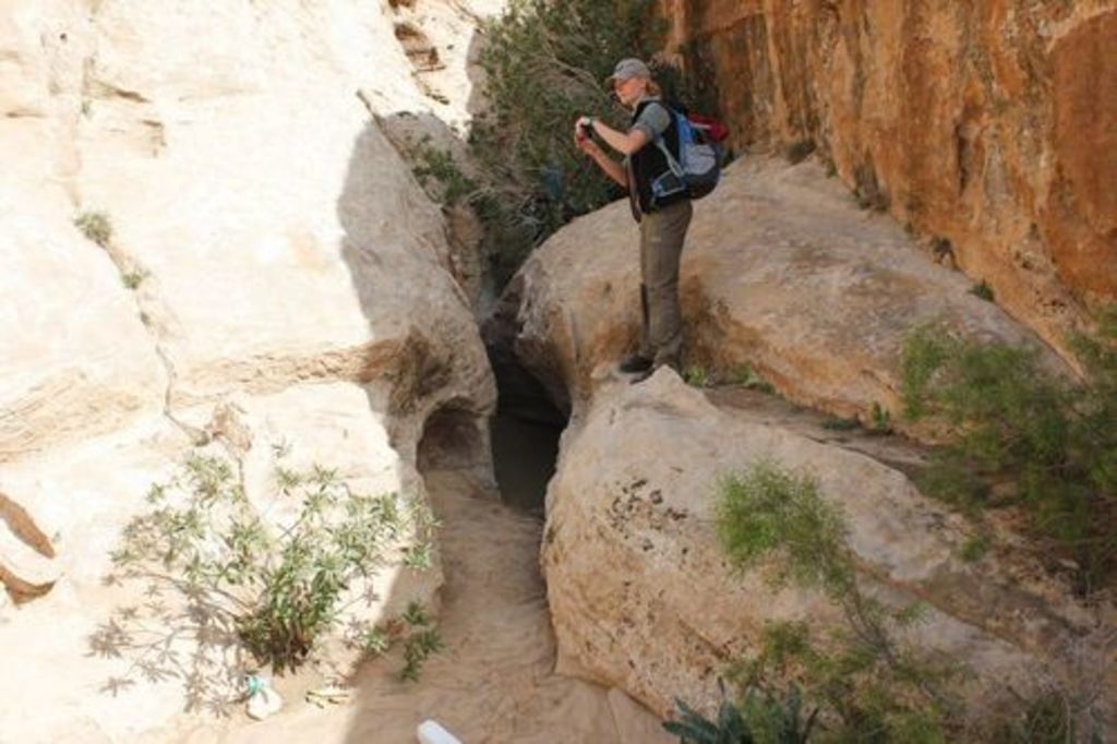 Fig. 20: Laura Weis documenting Nabataean water installations