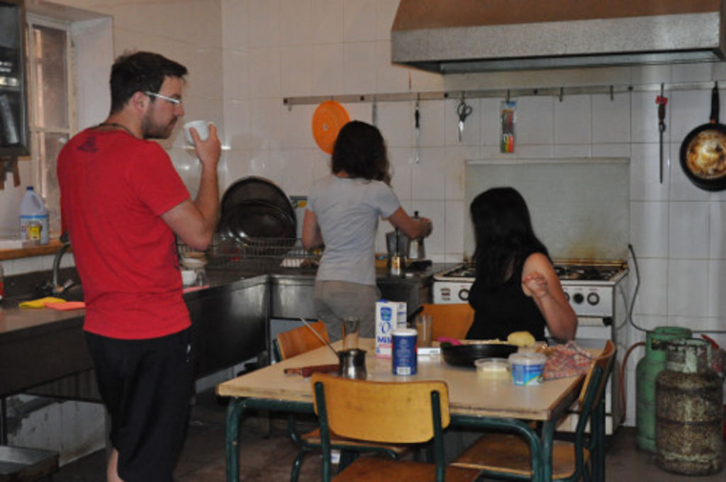 Fig. 28: Raphael Eser, Sophie Horacek and Polly Agoridou perparing an excellent meal in the kitchen of Nazzal’s Camp