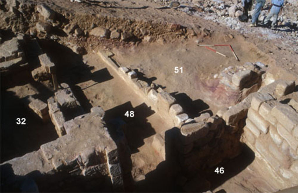 Fig. 16: Triclinium 32, corridor 48, subsidiary room 46 and room 51 seen facing west from wall E (photo: D. Keller)