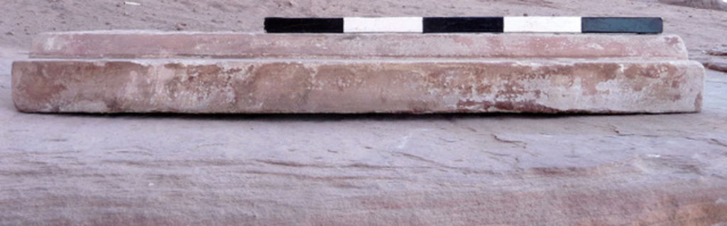 Fig. 40: Reused cornice block (BL1) from sealing layer in arcosolium grave of Tomb 781 (photo: L. Wadeson)