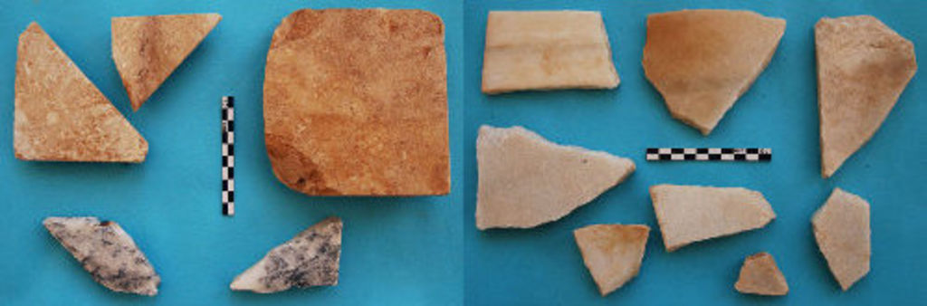 Fig. 19: Lime stone and marble slab fragments from ST 26 (photo: S. G. Schmid)