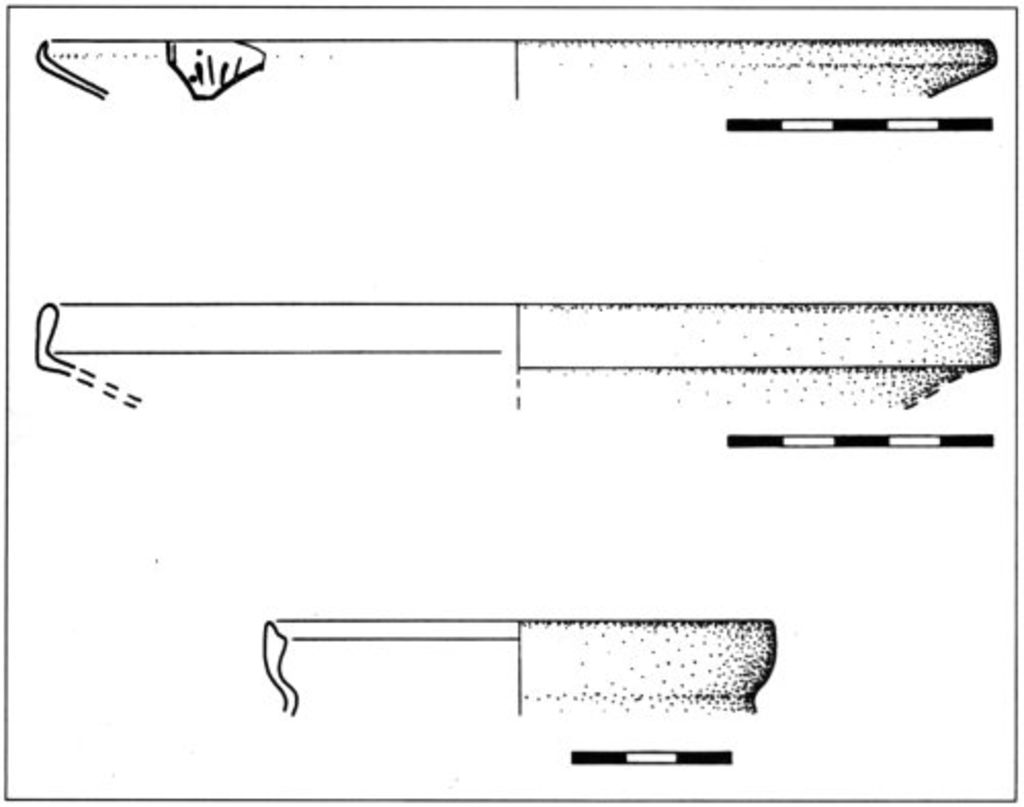 Fig. 19: Lower terrace, trench 2, Nabataean pottery from small sounding beneath the level of the floor foundations (photo: S. G. Schmid)