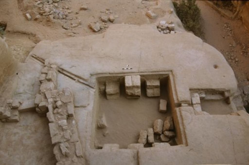 Fig. 35: Upper terrace, trench 5 from N. Nabataean rock cut cisterns and water channels (photo: S. G. Schmid)