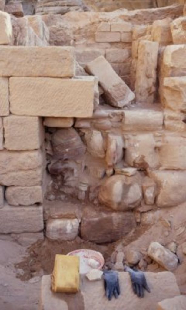 Fig. 39: Lower terrace, detail of main retaining wall from NW during restoration process (photo: S. G. Schmid)