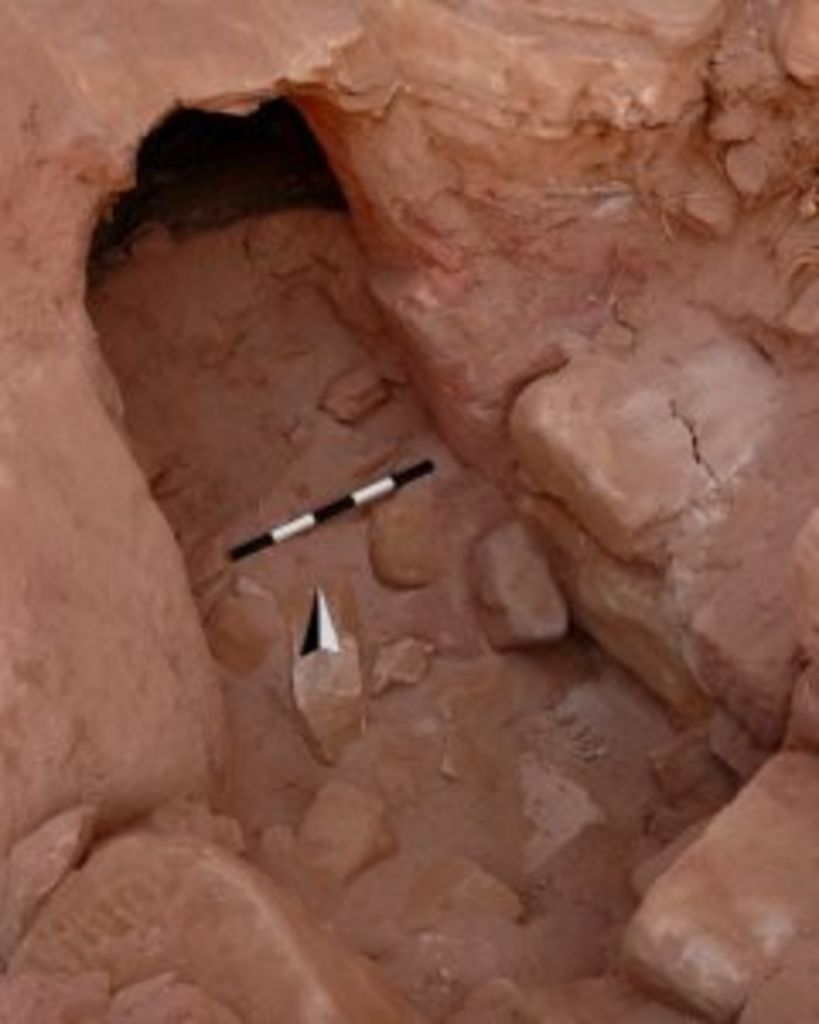 Fig. 4: Wadi Farasa East, entrance to rock cut room in the NE corner of the complex (photo: S. G. Schmid)