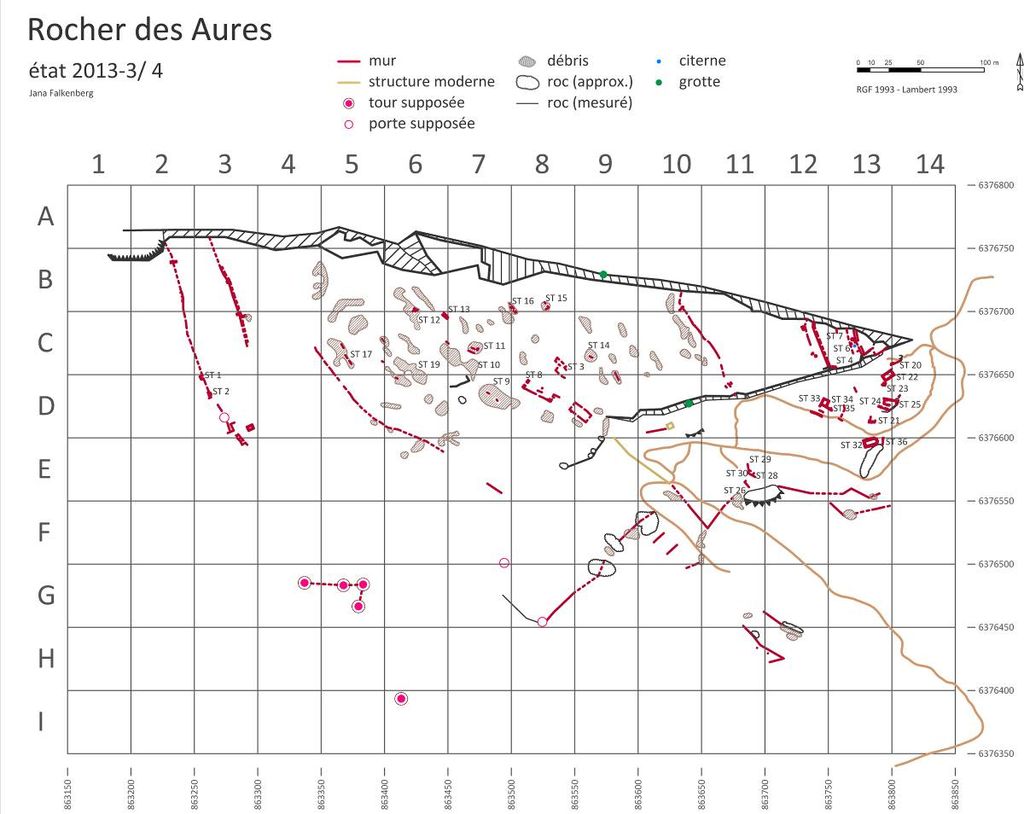 Fig. 02 : Carte du Rocher des Aures avec les structures recensées en 2011 et 2012 (plan : J. Falkenberg)