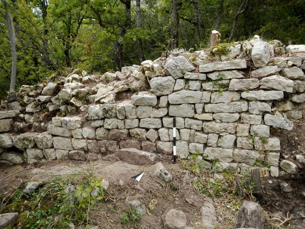 Fig. 22 :Petite chapelle (ST 32), W 42, vue SE (photo : S. G. Schmid)